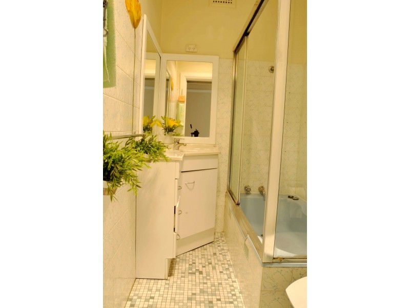 21B Junction Road, Peakhurst NSW 2210