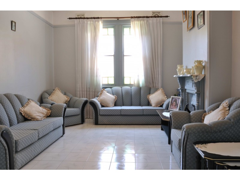 43 Amy Street, Campsie NSW 2194