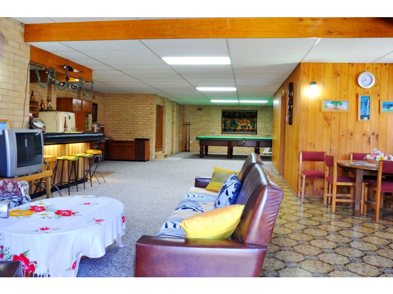 33 Chick Street, Roselands NSW 2196