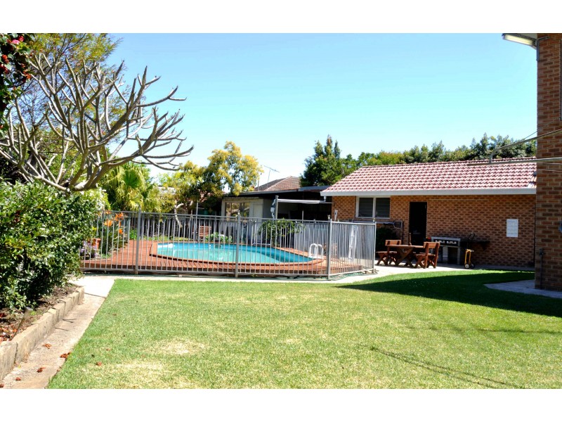 33 Chick Street, Roselands NSW 2196