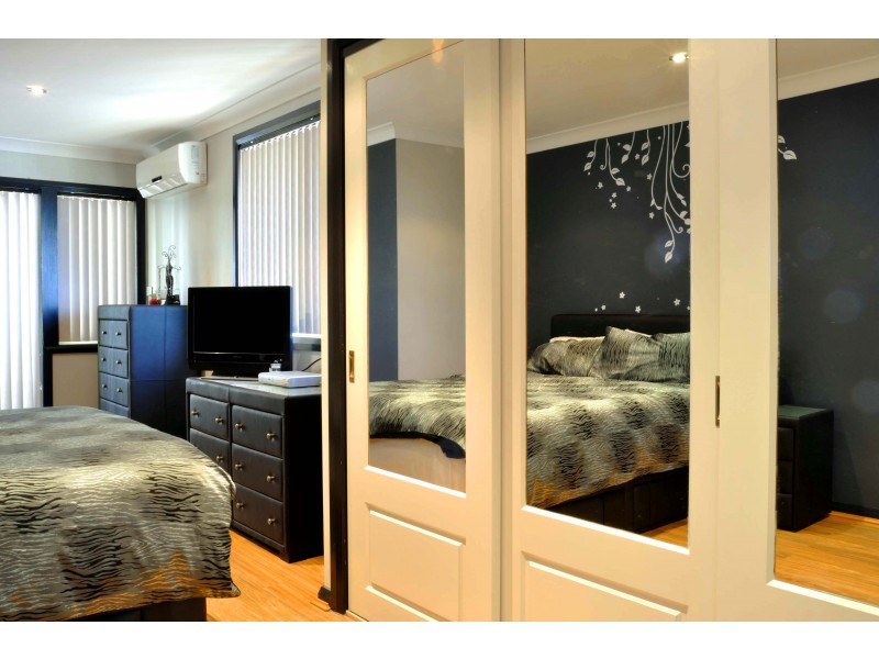 2/17 Violet Street, Roselands NSW 2196