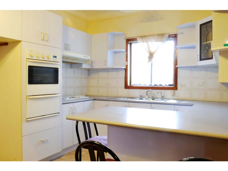 16 Chick Street, Roselands NSW 2196