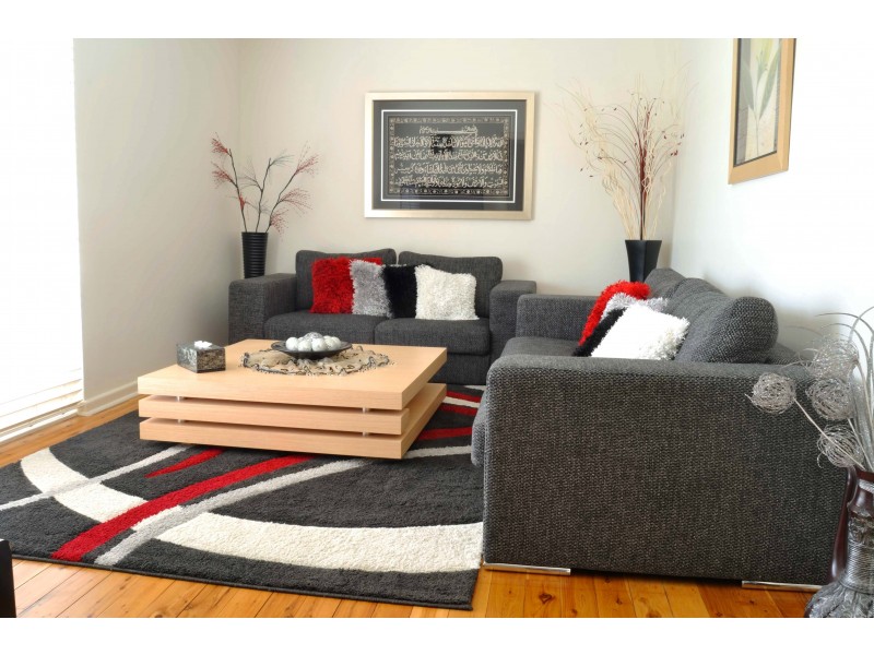 21 Bungalow Road, Roselands NSW 2196