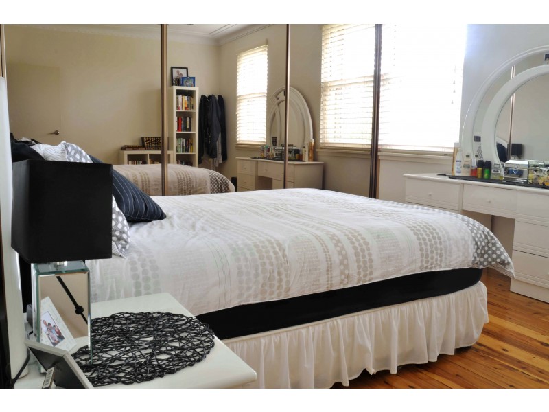 21 Bungalow Road, Roselands NSW 2196