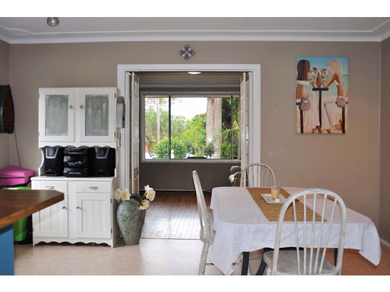 4 HAMMOND PLACE, Narwee NSW 2209