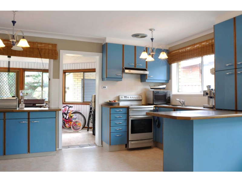 4 HAMMOND PLACE, Narwee NSW 2209