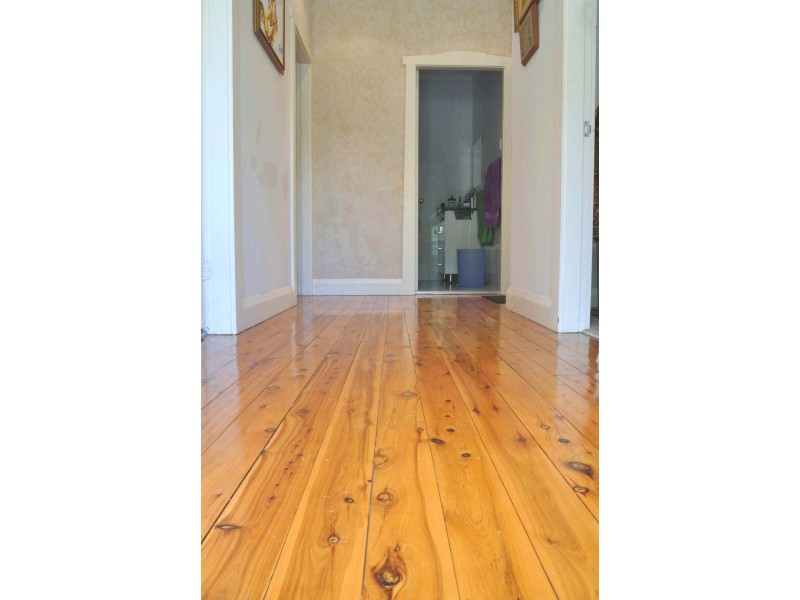 9 MARTIN STREET, Roselands NSW 2196