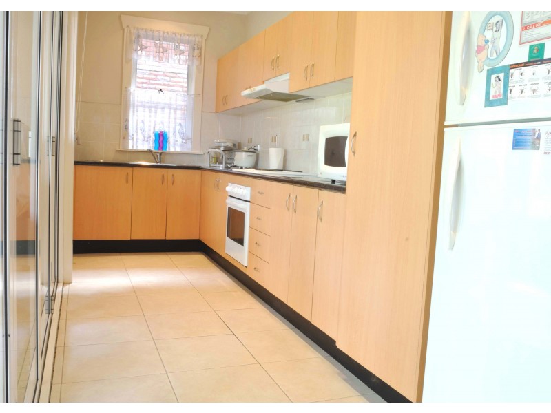 9 MARTIN STREET, Roselands NSW 2196