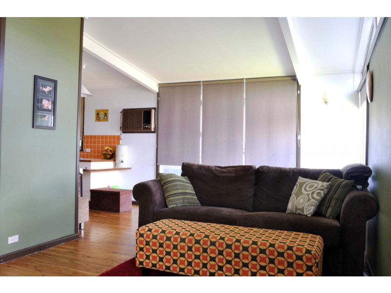 12 Sandra Crescent, Roselands NSW 2196