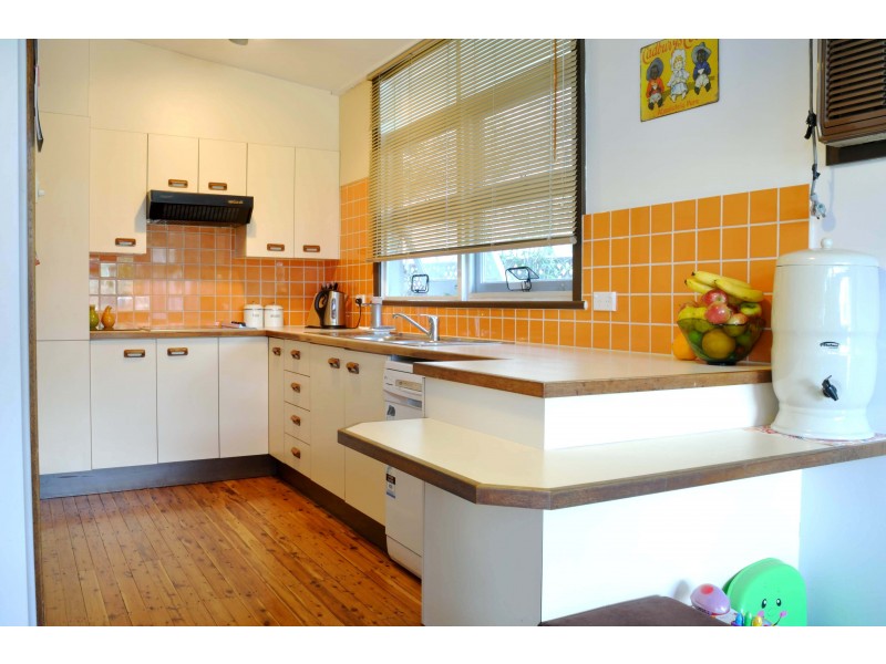 12 Sandra Crescent, Roselands NSW 2196