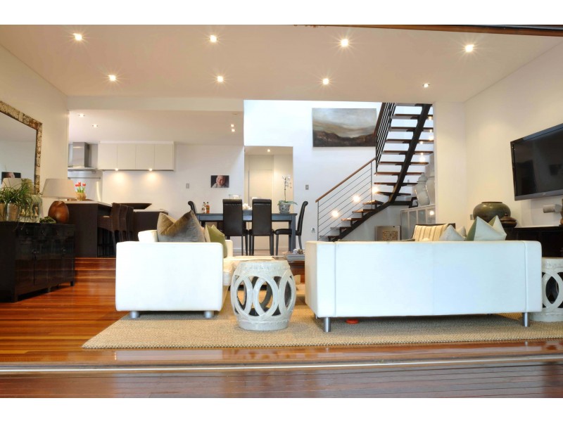 15 Milford Road, Peakhurst NSW 2210