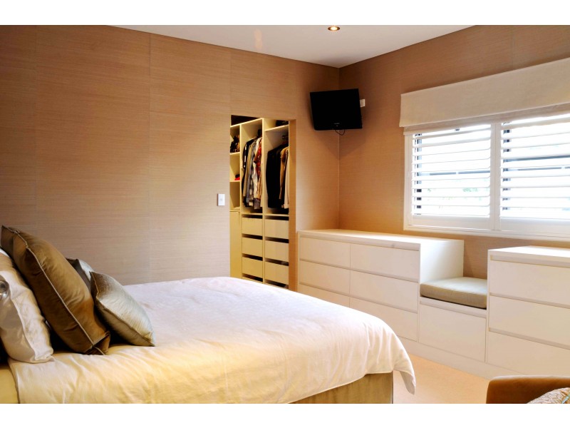 15 Milford Road, Peakhurst NSW 2210