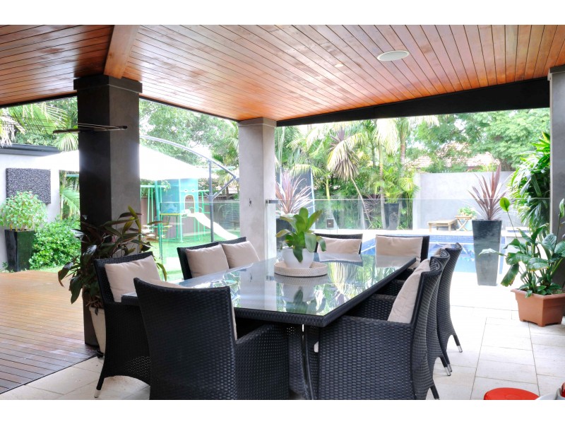 15 Milford Road, Peakhurst NSW 2210