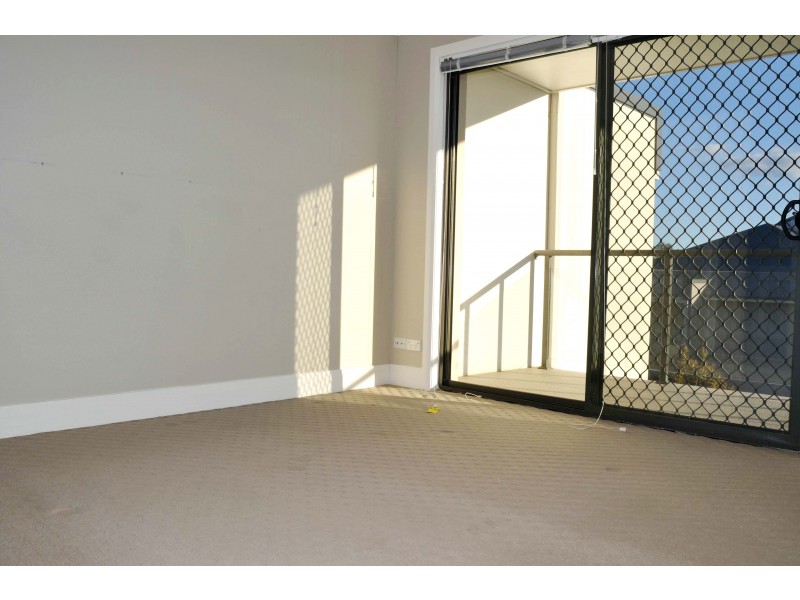 3/171-177 MOOREFIELDS ROAD, Roselands NSW 2196