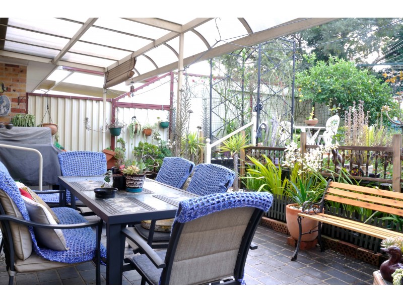 11 Grove Ave, Narwee NSW 2209