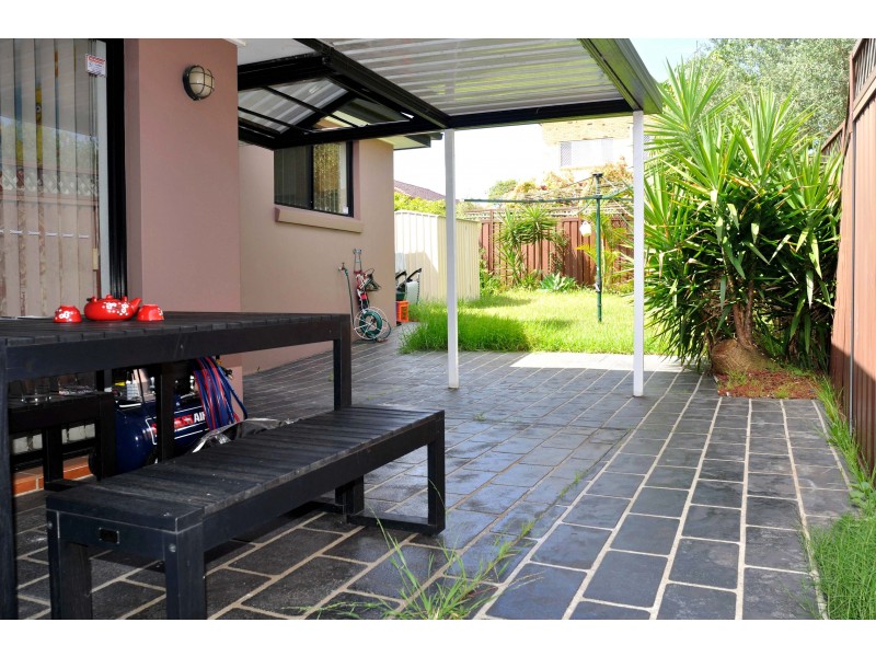 3/10-12 HIGHLAND AVE, Roselands NSW 2196