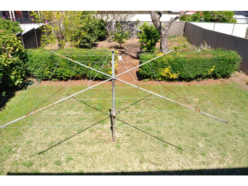 6 Beresford Pde, Kingsgrove NSW 2208