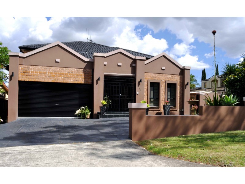 23 Chick St, Roselands NSW 2196