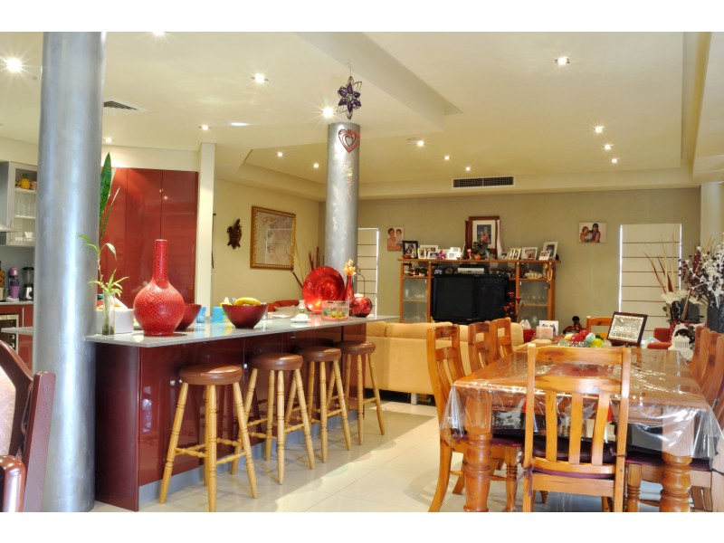 23 Chick St, Roselands NSW 2196