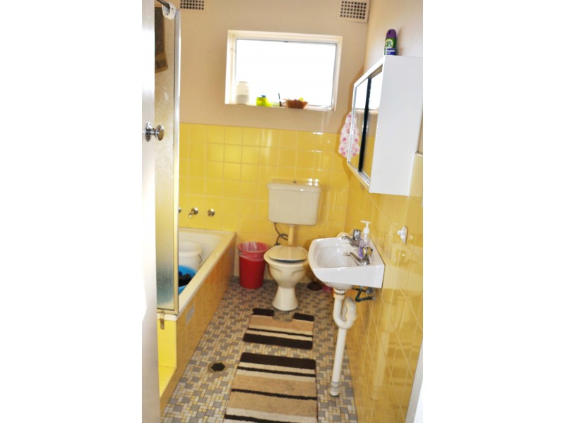 8/379 King Georges Rd, Beverly Hills NSW 2209