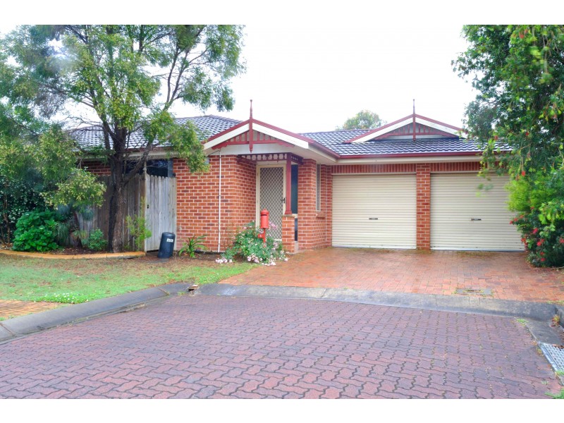 8 KINCHEGA CCT, Wattle Grove NSW 2173