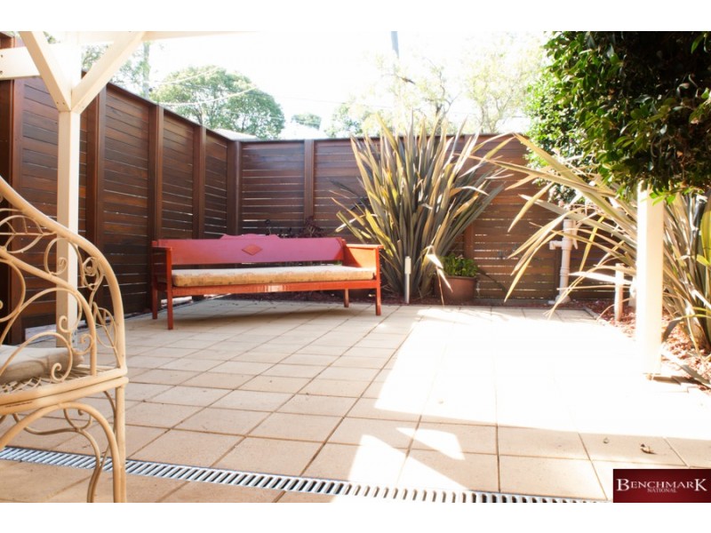 10 ROSTROV STREET, Penshurst NSW 2222