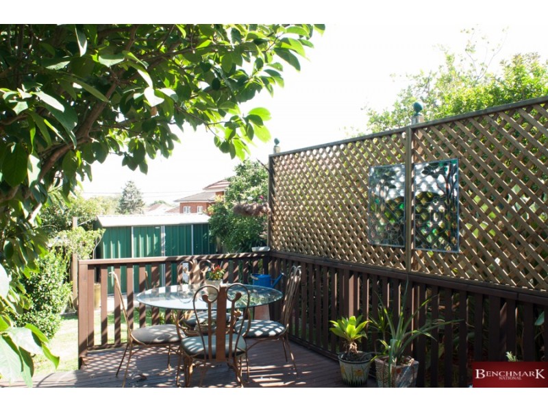 10 ROSTROV STREET, Penshurst NSW 2222