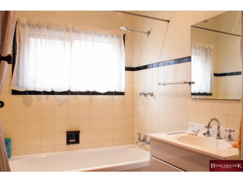 107 Broadarrow Rd, Narwee NSW 2209