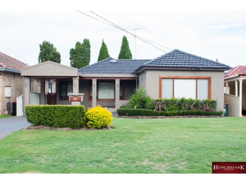 23 Roseview Ave, Roselands NSW 2196