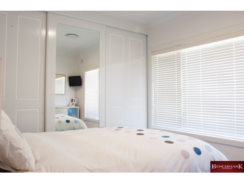 23 Roseview Ave, Roselands NSW 2196