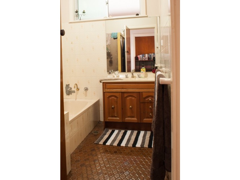 20 Wiruna Crescenet, Narwee NSW 2209