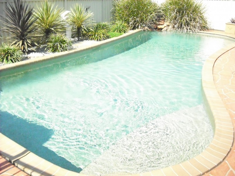 5 Anderson St, St Helens Park NSW 2560