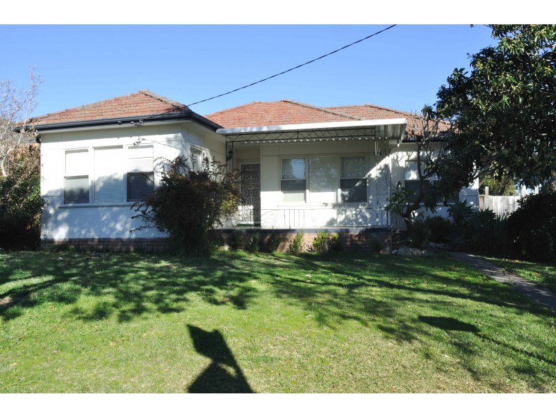 1 DRAPER STREET, Roselands NSW 2196