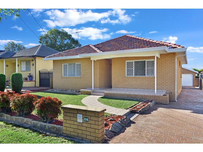 106 Ludgate St, Roselands NSW 2196