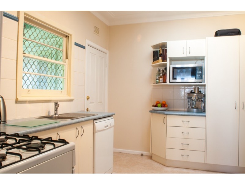 108 Karne St, Roselands NSW 2196