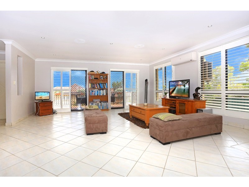 139 Moorefields Road, Roselands NSW 2196