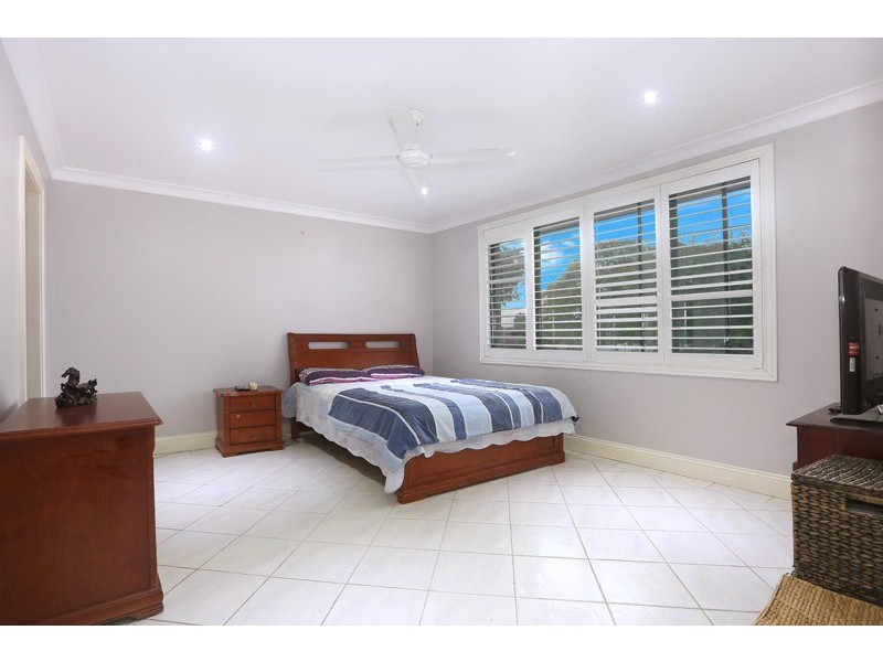 139 Moorefields Road, Roselands NSW 2196