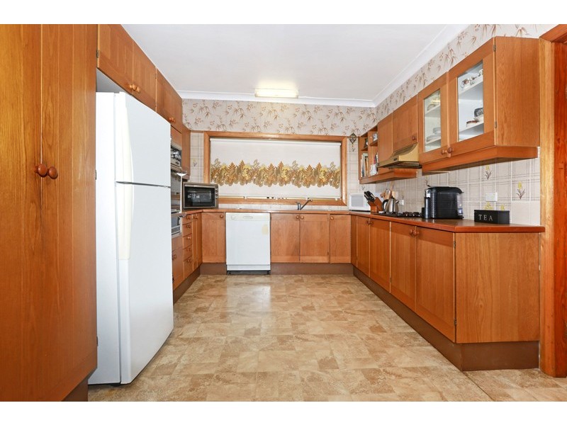 27 ALBION STREET,, Roselands NSW 2196