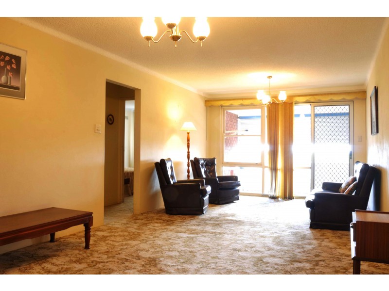 9/15 ST ALBANS ROAD, Kingsgrove NSW 2208