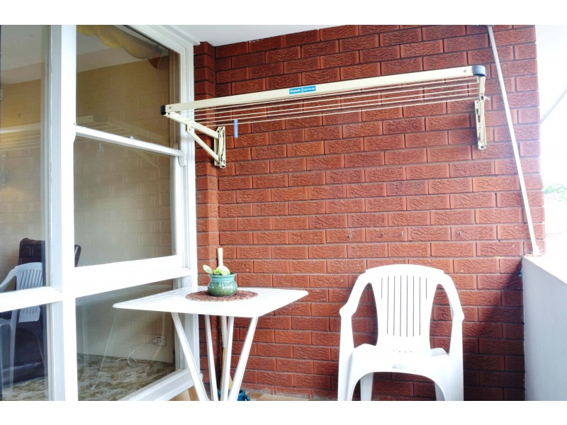 9/15 ST ALBANS ROAD, Kingsgrove NSW 2208