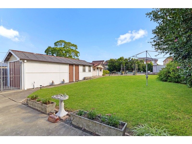 85 Remly St, Roselands NSW 2196