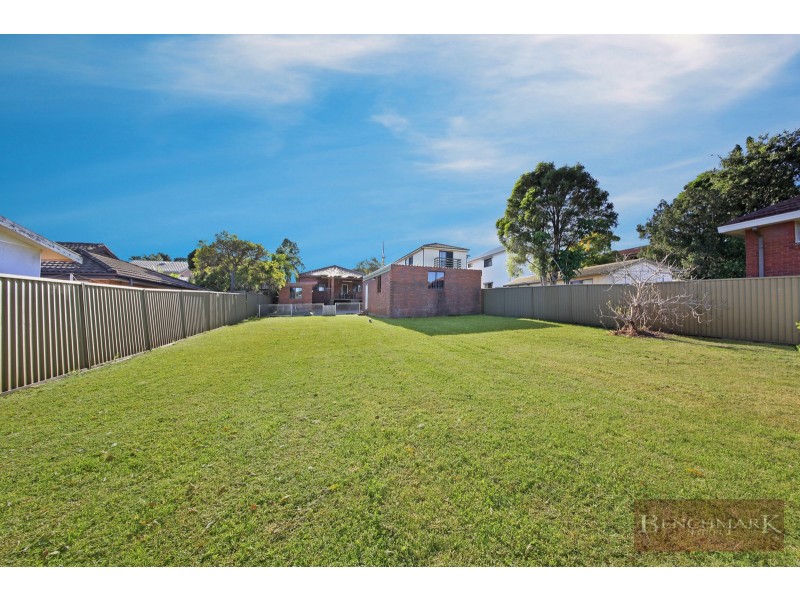 33 STODDART STREET, Roselands NSW 2196