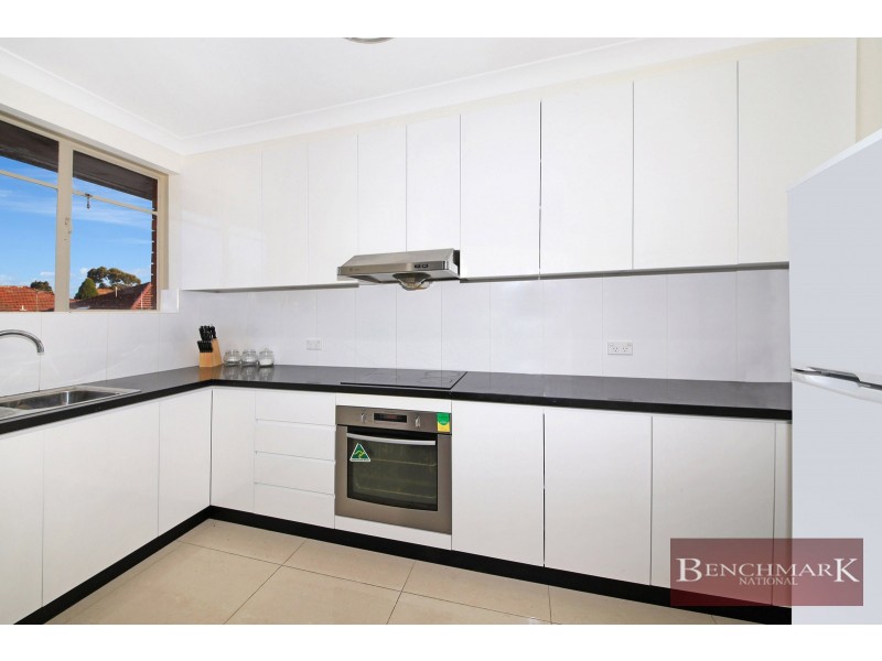 8/379 KING GEORGES ROAD, Beverly Hills NSW 2209
