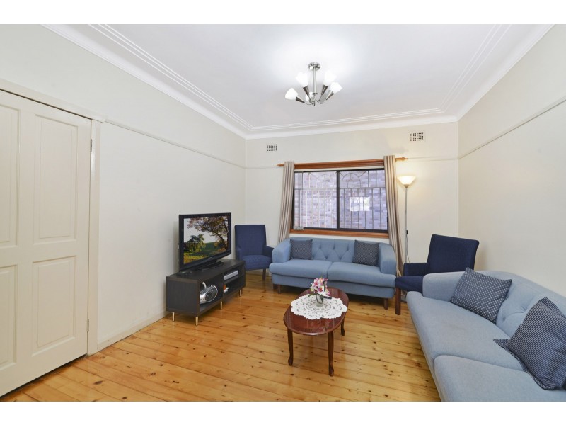 58 BONDS ROAD, Roselands NSW 2196