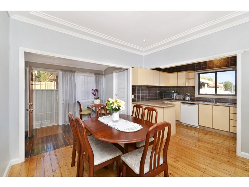 58 BONDS ROAD, Roselands NSW 2196