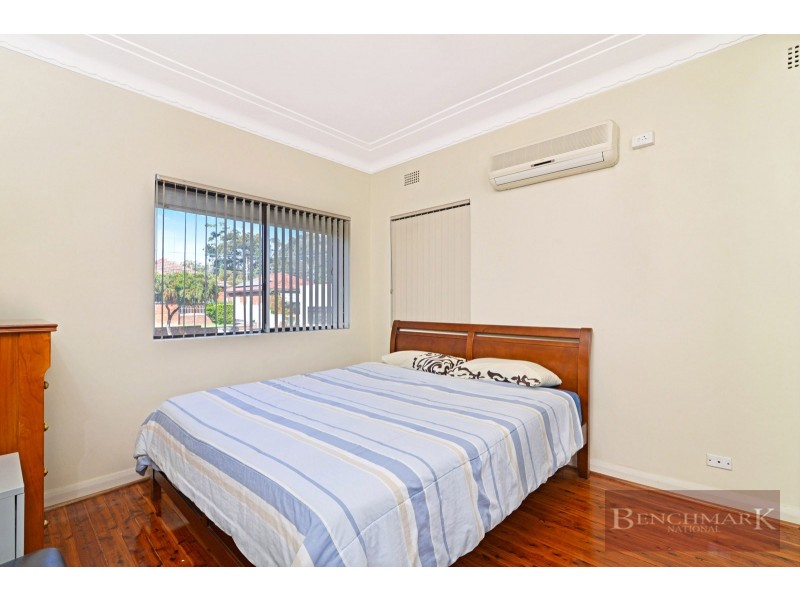 6 Mayfair Crescent, Beverly Hills NSW 2209