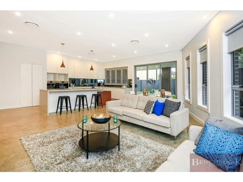 14 SANDRA CRESCENT, Roselands NSW 2196