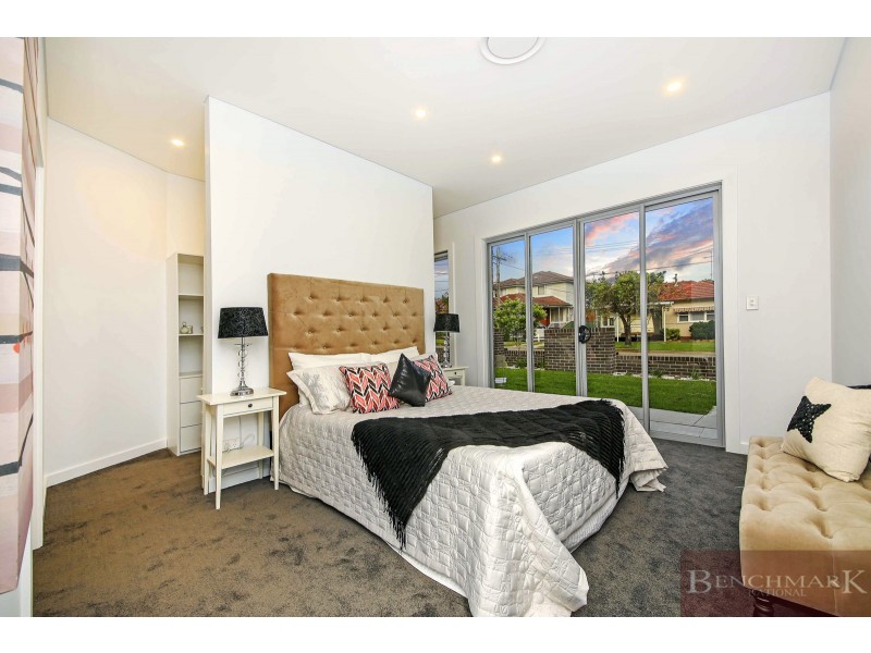14 SANDRA CRESCENT, Roselands NSW 2196