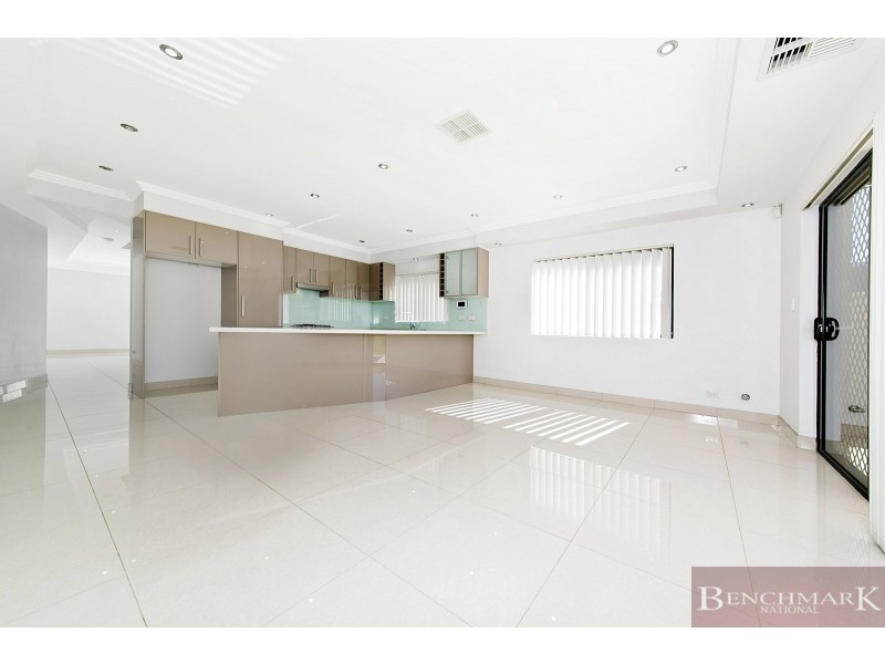 10 MARTIN STREET, Roselands NSW 2196