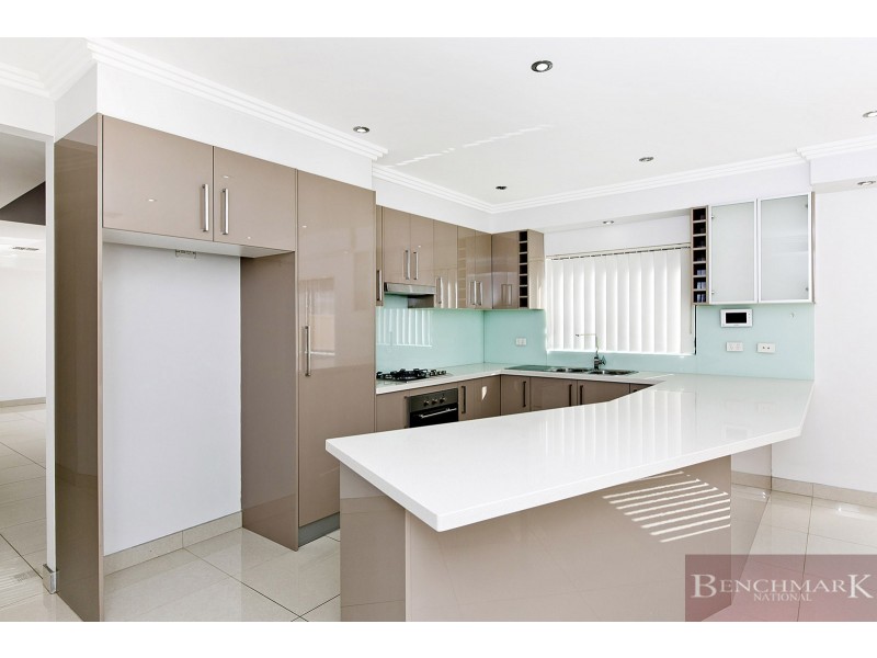 10 MARTIN STREET, Roselands NSW 2196